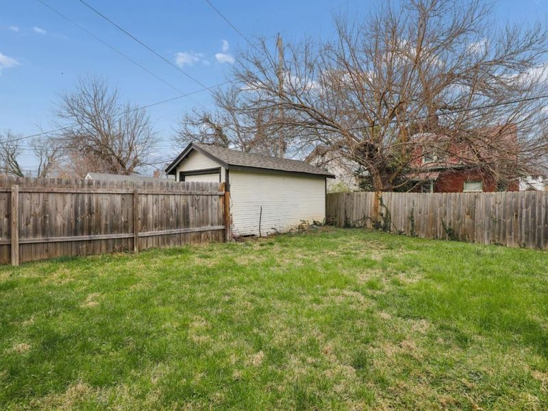 1858 Garden Lane, Cincinnati, OH 45237 Photo 26