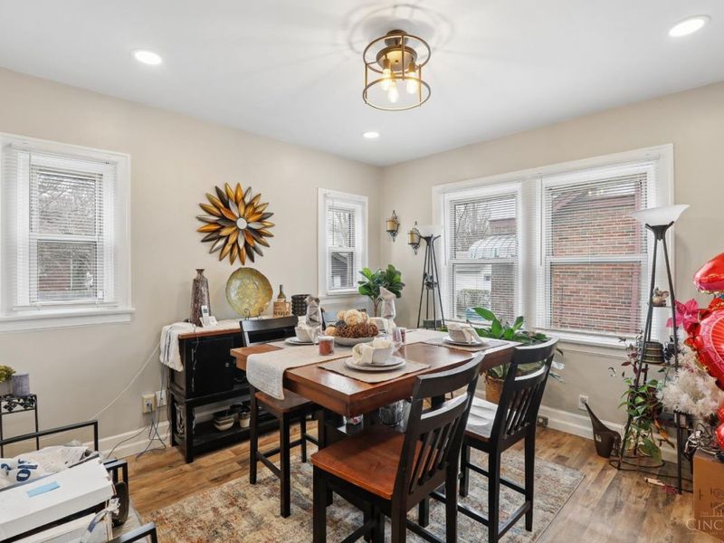 1858 Garden Lane, Cincinnati, OH 45237 Photo 9