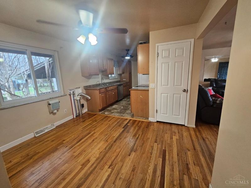 860 Sarbrook Drive, Springfield Twp., OH 45231 Photo 11