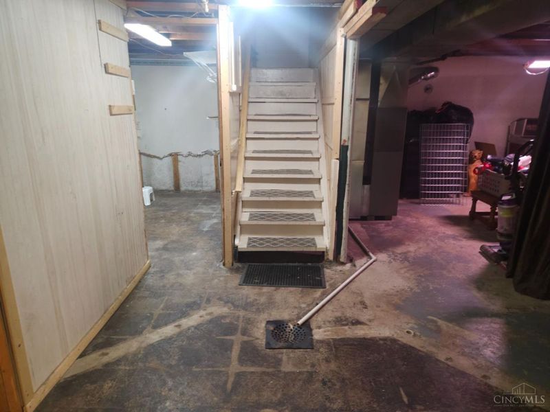 860 Sarbrook Drive, Springfield Twp., OH 45231 Photo 27