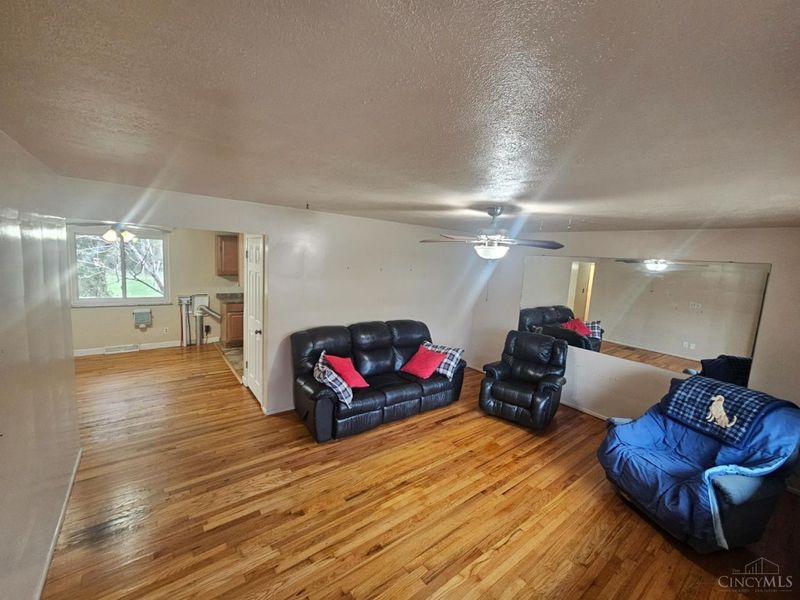 860 Sarbrook Drive, Springfield Twp., OH 45231 Photo 5