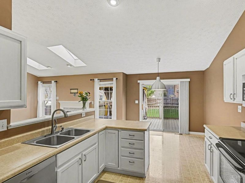 13 Holly Drive, Franklin, OH 45005 Photo 9