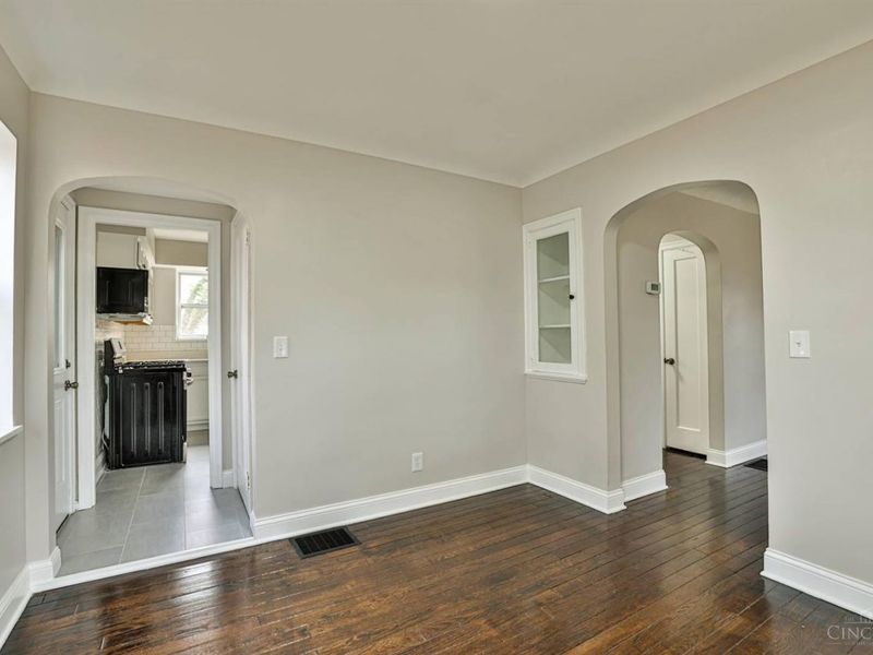 6402 Mayflower Avenue, Golf Manor, OH 45237 Photo 10