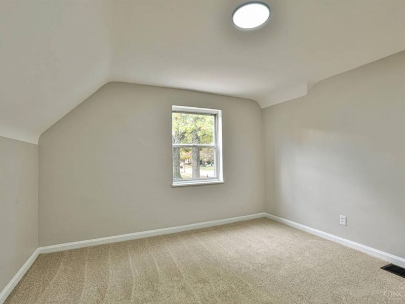 6402 Mayflower Avenue, Golf Manor, OH 45237 Photo 20