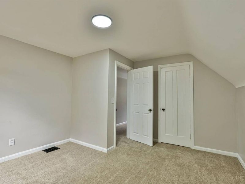 6402 Mayflower Avenue, Golf Manor, OH 45237 Photo 21