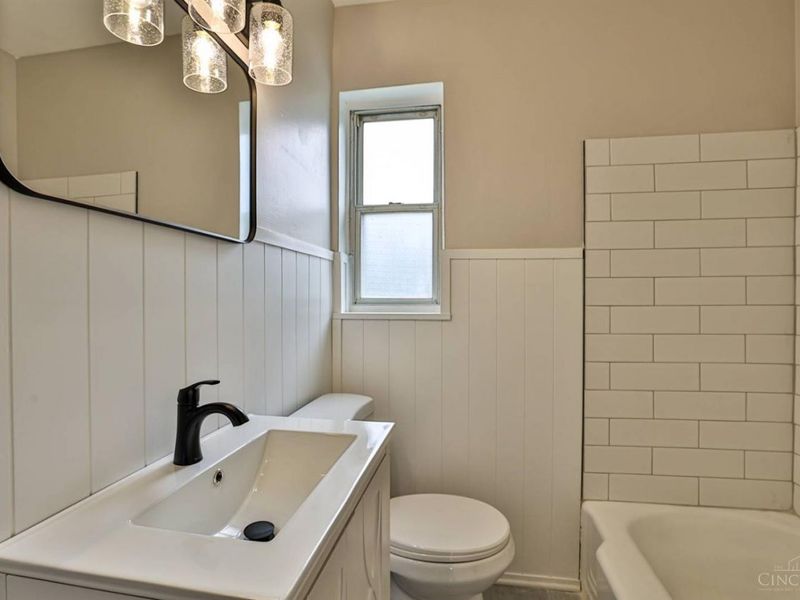 6402 Mayflower Avenue, Golf Manor, OH 45237 Photo 24