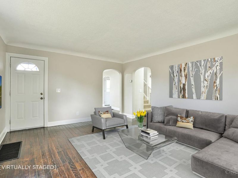 6402 Mayflower Avenue, Golf Manor, OH 45237 Photo 4