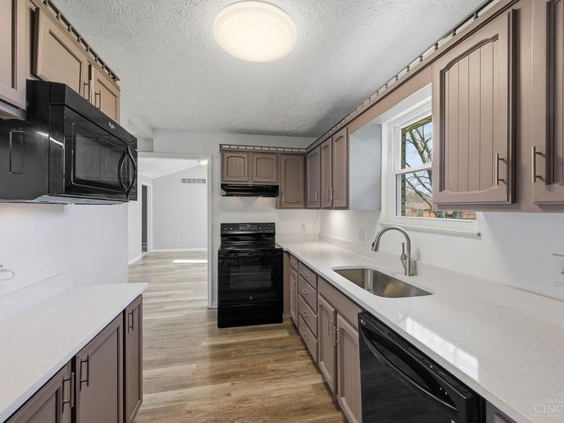 4252 Angie Court, Liberty Township, OH 45011 Photo 7