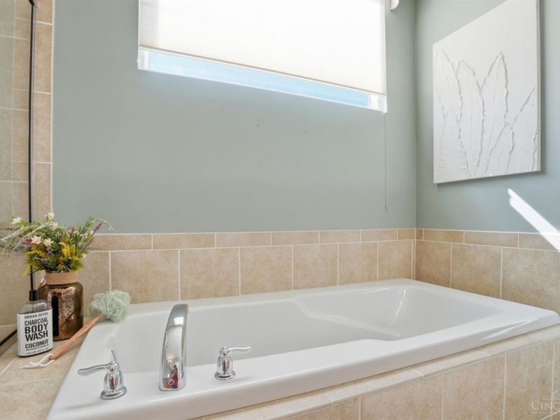 8338 Jeannes Creek Lane, West Chester, OH 45069 Photo 31