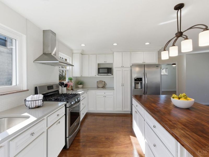 9216 Grandview Avenue, Blue Ash, OH 45242 Photo 12