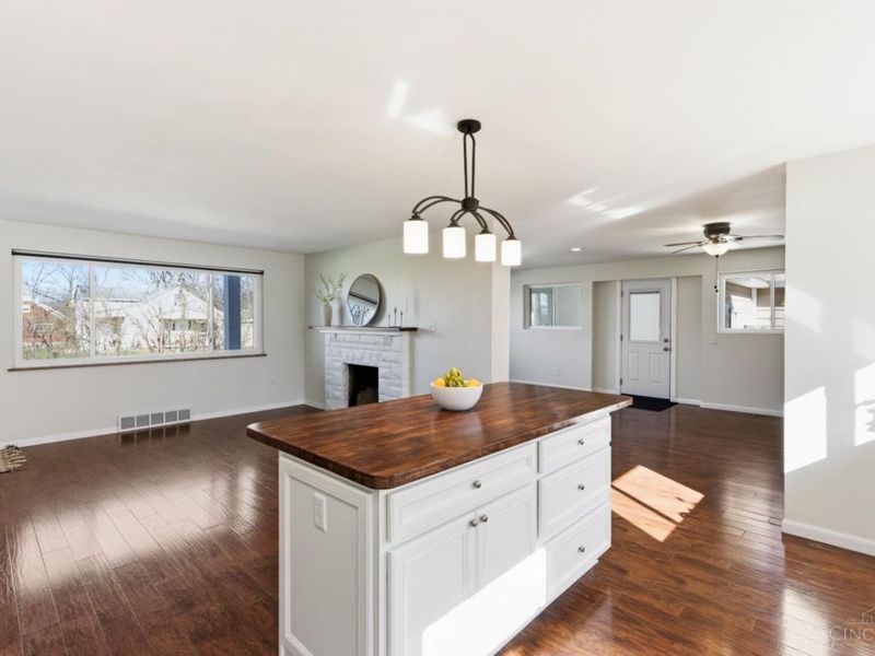 9216 Grandview Avenue, Blue Ash, OH 45242 Photo 14