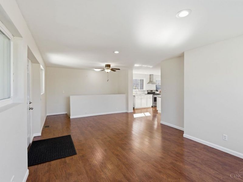 9216 Grandview Avenue, Blue Ash, OH 45242 Photo 32