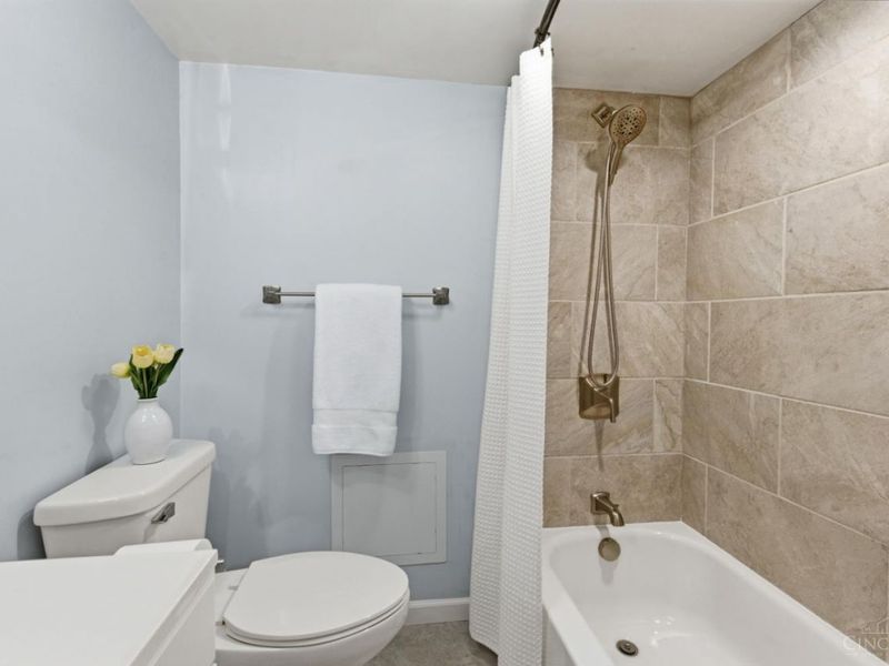 9216 Grandview Avenue, Blue Ash, OH 45242 Photo 47