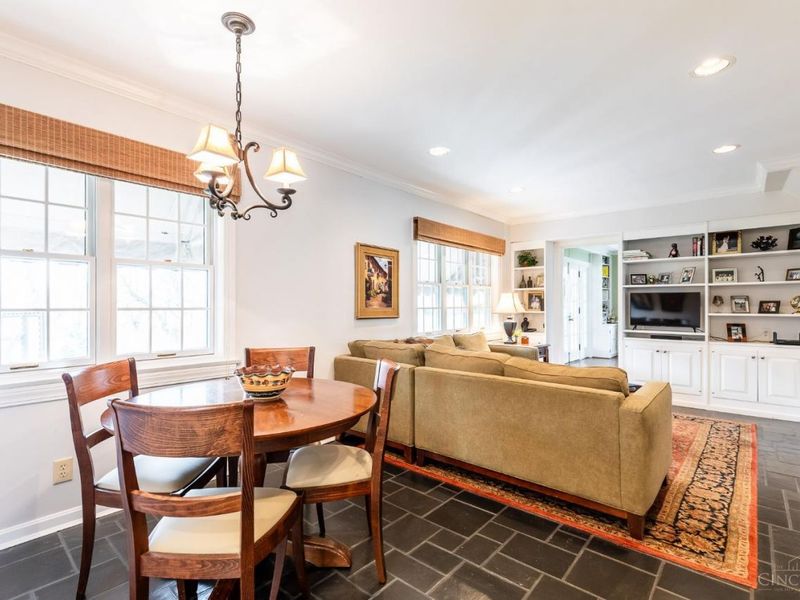 3561 Bayard Drive, Cincinnati, OH 45208 Photo 19