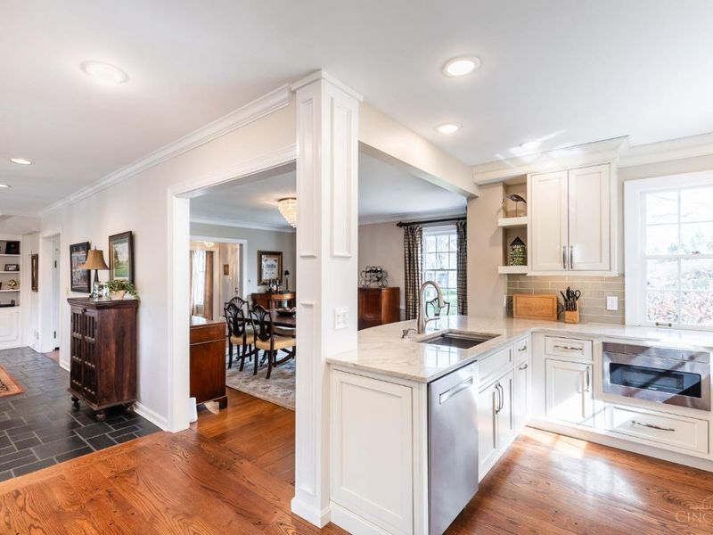 3561 Bayard Drive, Cincinnati, OH 45208 Photo 21