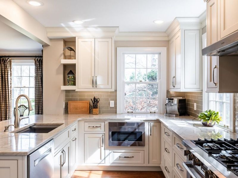 3561 Bayard Drive, Cincinnati, OH 45208 Photo 22