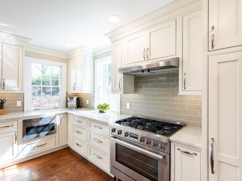 3561 Bayard Drive, Cincinnati, OH 45208 Photo 24