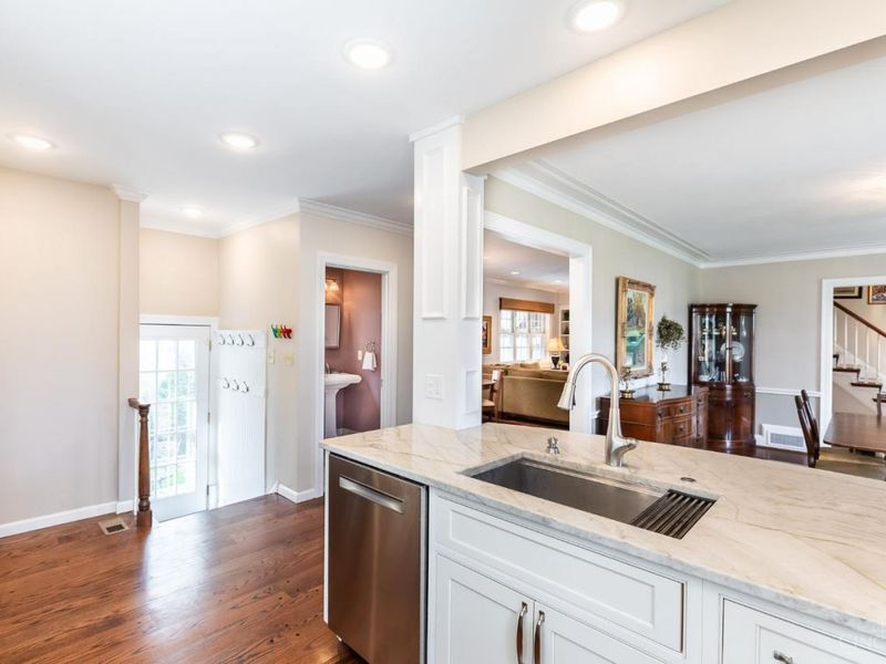 3561 Bayard Drive, Cincinnati, OH 45208 Photo 25