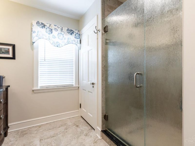 3561 Bayard Drive, Cincinnati, OH 45208 Photo 37