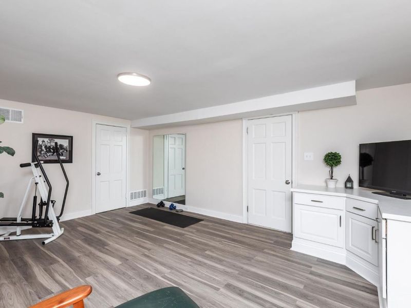 3561 Bayard Drive, Cincinnati, OH 45208 Photo 46