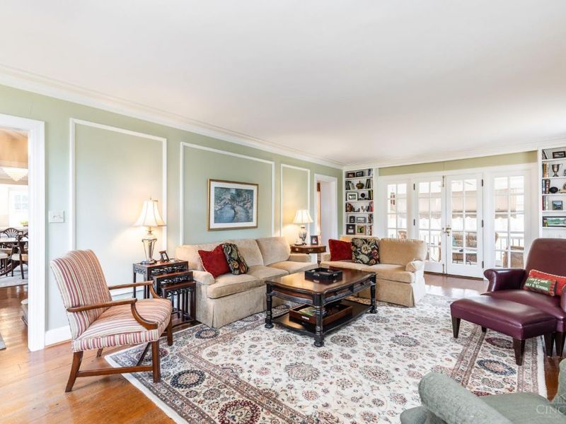 3561 Bayard Drive, Cincinnati, OH 45208 Photo 7