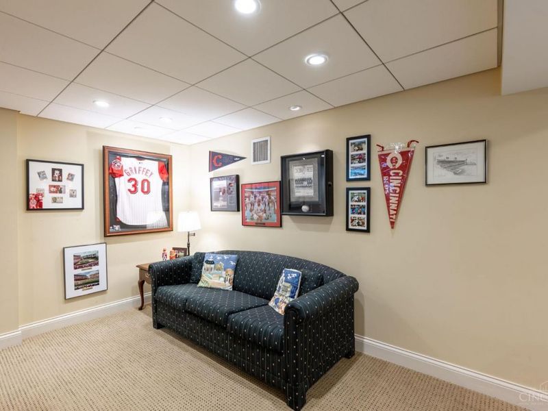 6604 Madeira Hills Drive, Madeira, OH 45243 Photo 47