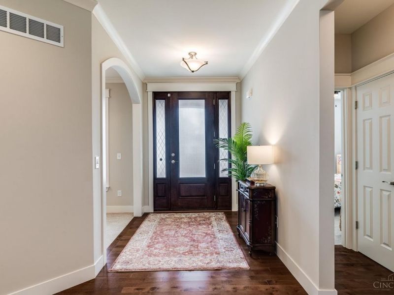 2113 Clough Chase Drive, Anderson Twp, OH 45244 Photo 6