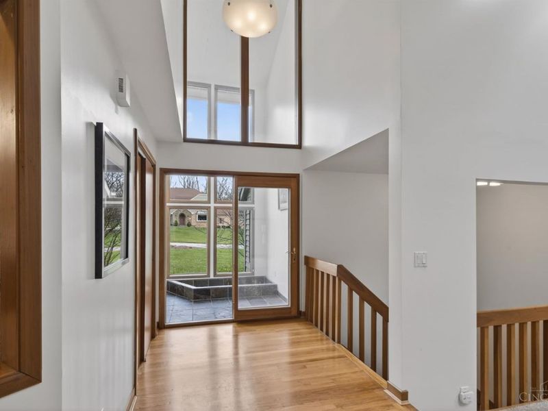 6939 Treeridge Drive, Anderson Twp, OH 45244 Photo 7