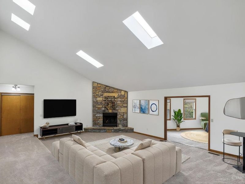 6939 Treeridge Drive, Anderson Twp, OH 45244 Photo 8