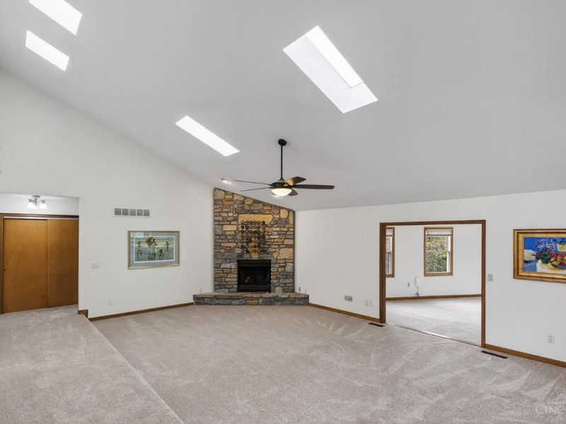 6939 Treeridge Drive, Anderson Twp, OH 45244 Photo 9