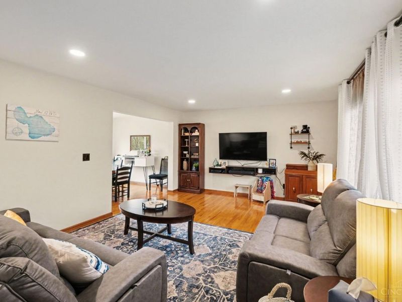 5661 Alomar Drive, Delhi Twp, OH 45238 Photo 12