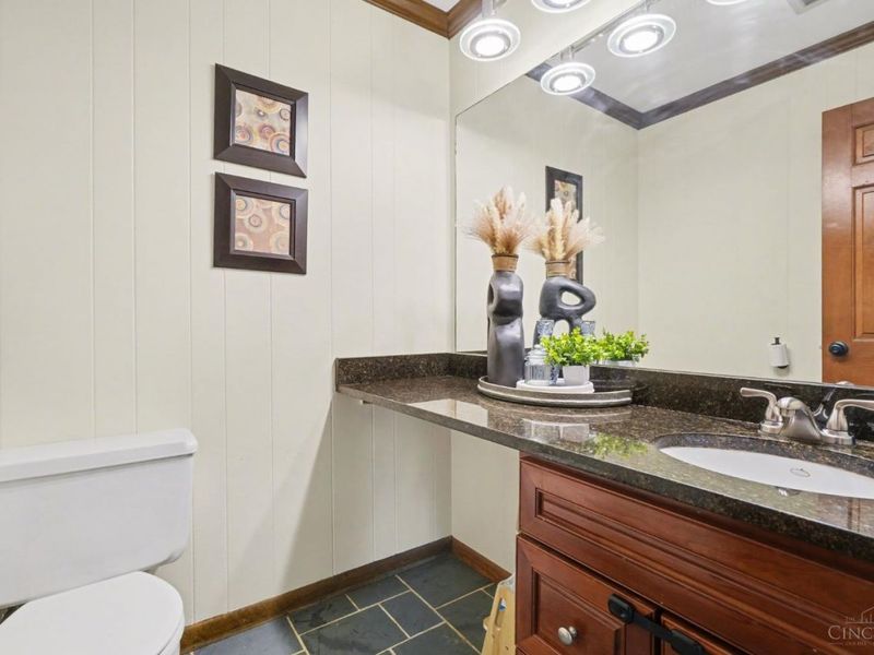 5661 Alomar Drive, Delhi Twp, OH 45238 Photo 14