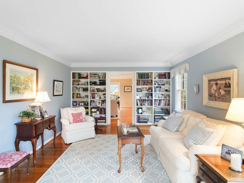 1318 Hayward Court, Cincinnati, OH 45208 Photo 11