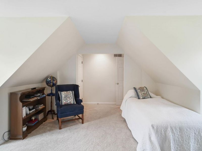 1318 Hayward Court, Cincinnati, OH 45208 Photo 39