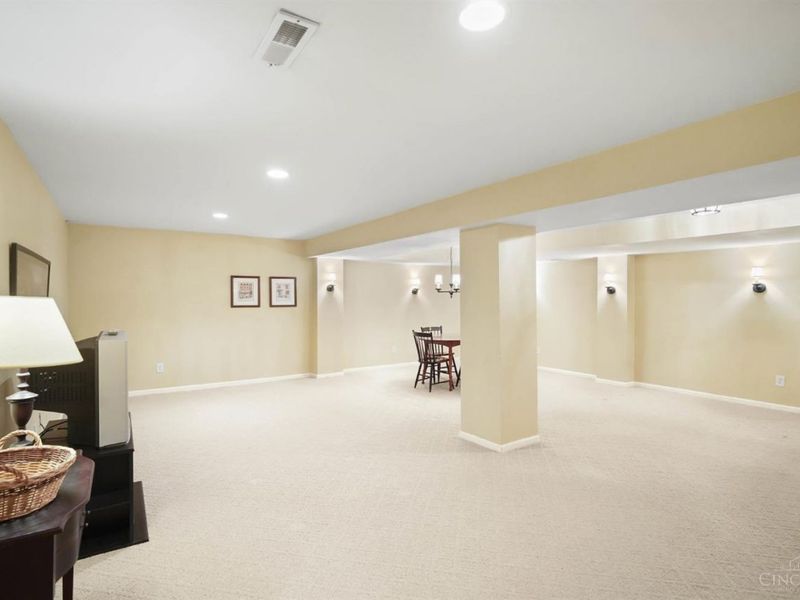 1318 Hayward Court, Cincinnati, OH 45208 Photo 47