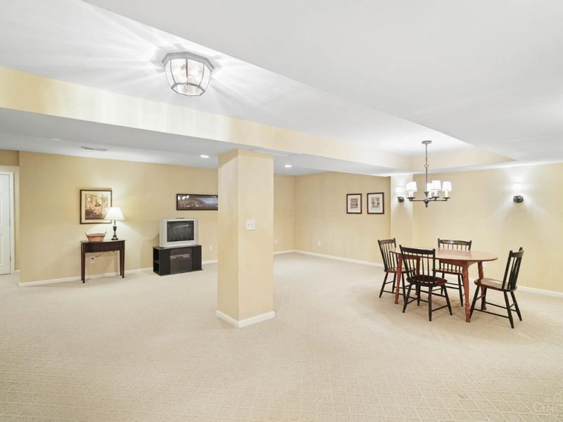 1318 Hayward Court, Cincinnati, OH 45208 Photo 48