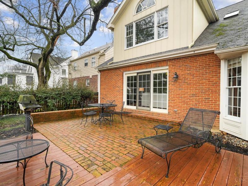 1318 Hayward Court, Cincinnati, OH 45208 Photo 56