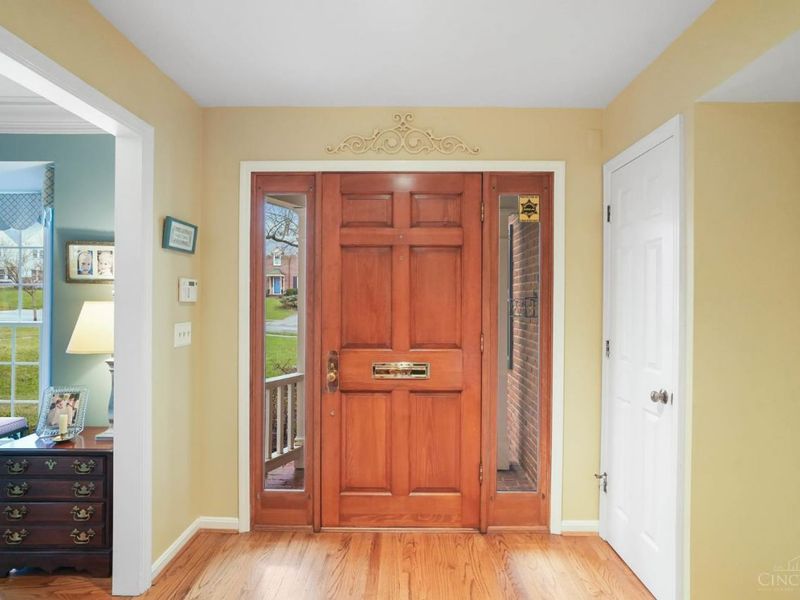 1318 Hayward Court, Cincinnati, OH 45208 Photo 6