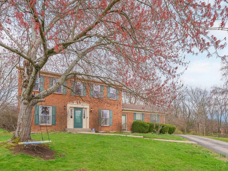 7179 Lamplite Court, Cincinnati, OH 45244 Photo 2