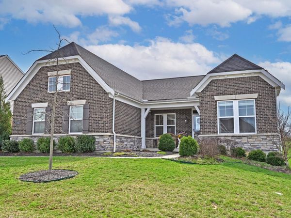 2735 Buckridge Drive, Cincinnati, OH 45233