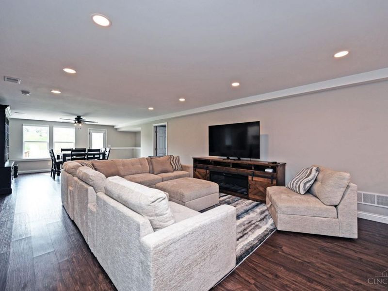 2735 Buckridge Drive, Cincinnati, OH 45233 Photo 40