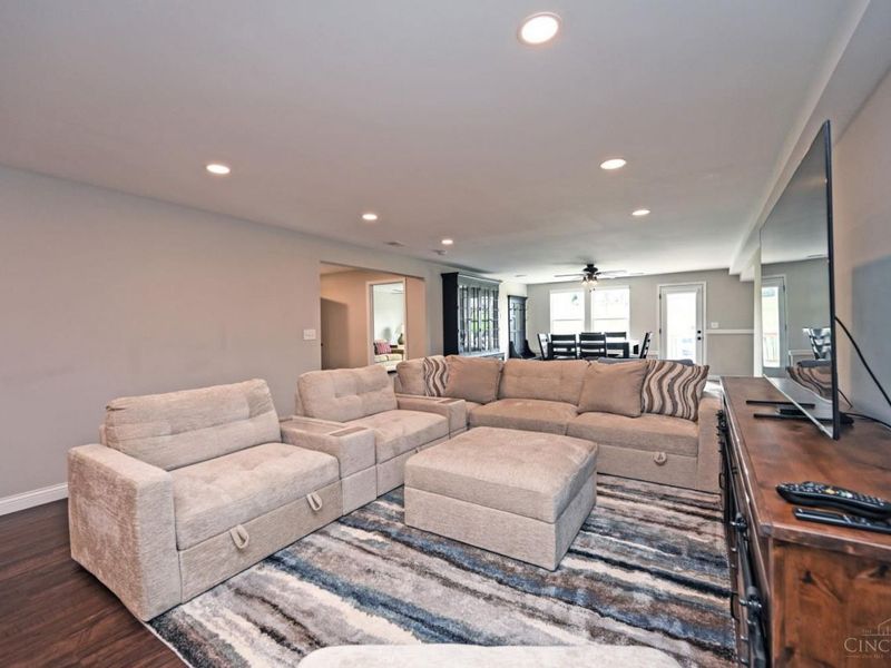 2735 Buckridge Drive, Cincinnati, OH 45233 Photo 41