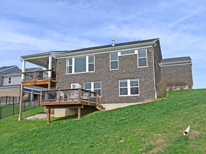 2735 Buckridge Drive, Cincinnati, OH 45233 Photo 72