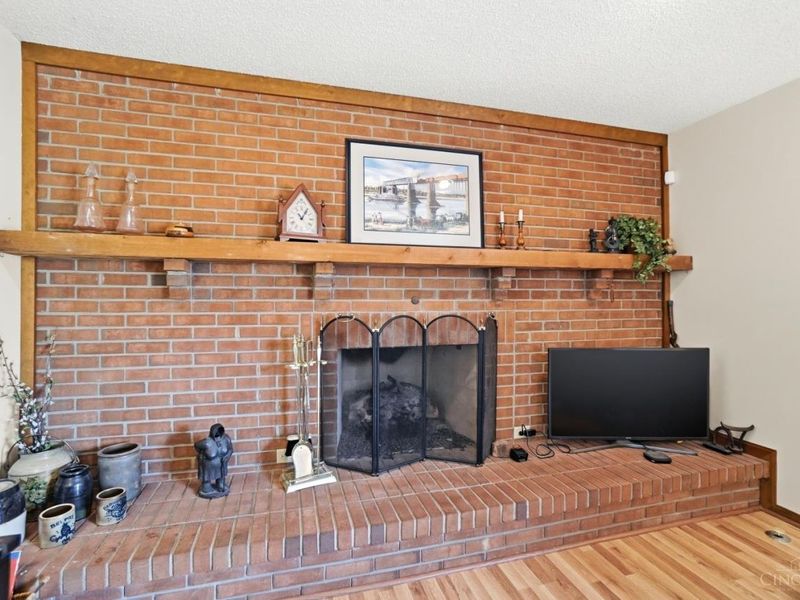 8909 Saxton Drive, West Chester, OH 45069 Photo 13