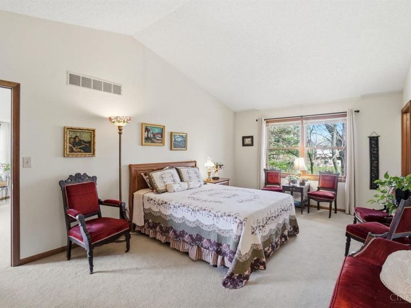 8909 Saxton Drive, West Chester, OH 45069 Photo 22