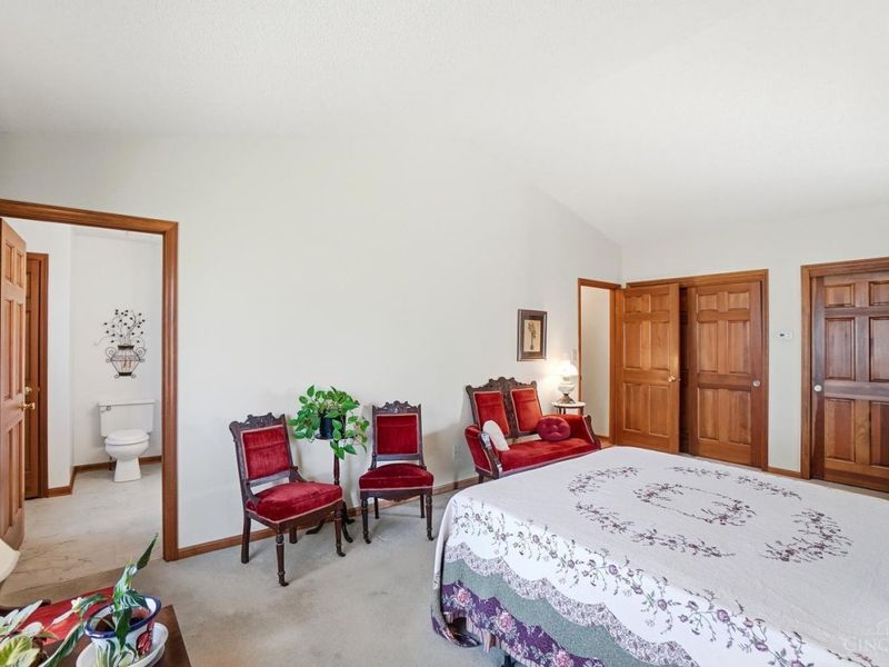 8909 Saxton Drive, West Chester, OH 45069 Photo 24