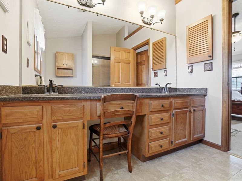 8909 Saxton Drive, West Chester, OH 45069 Photo 32