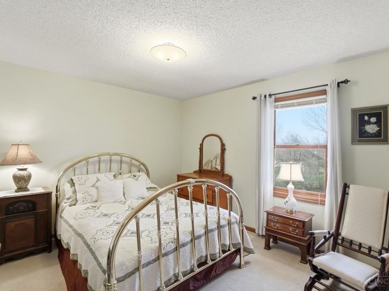 8909 Saxton Drive, West Chester, OH 45069 Photo 34