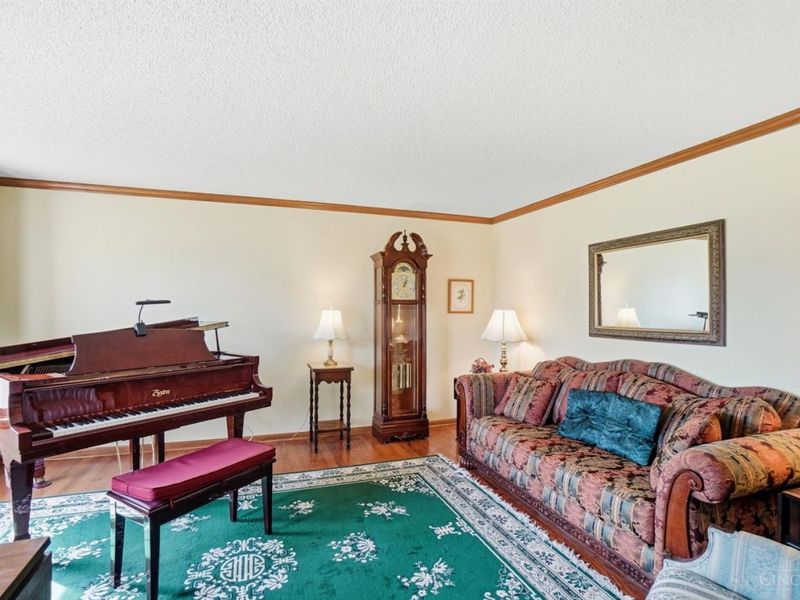 8909 Saxton Drive, West Chester, OH 45069 Photo 8