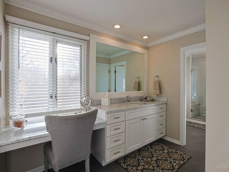 8115 N Clippinger Drive, Indian Hill, OH 45243 Photo 25